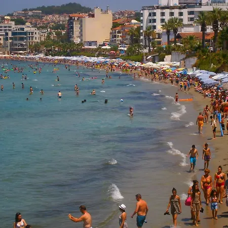 Ilk Ozge 92 Kusadasi